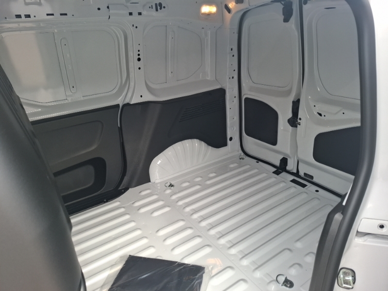 Citroen Berlingo 1.5 D 100Ps Van Driver White #6