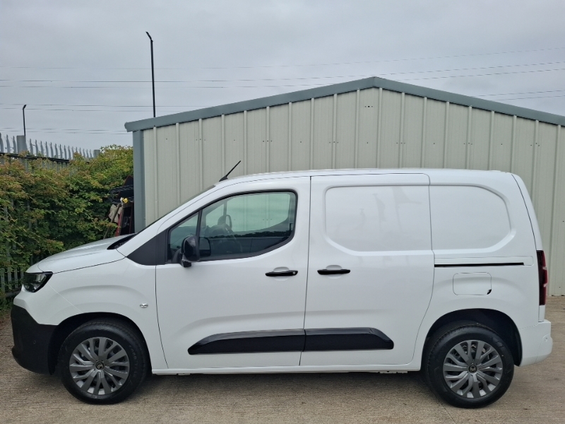 Citroen Berlingo 1.5 D 100Ps Van Driver White #4