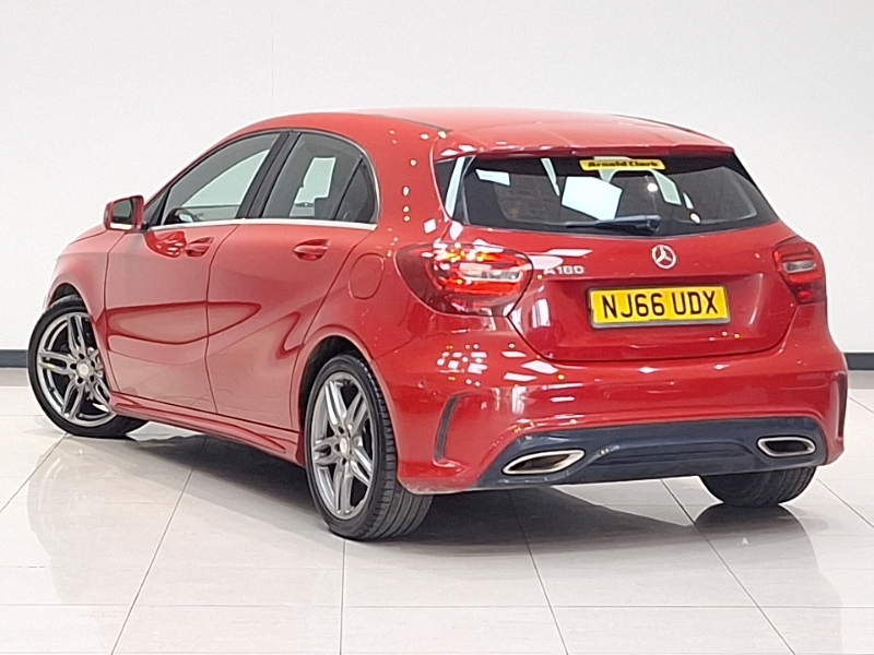 Mercedes-Benz A Class A180 Amg Line Executive Red #2
