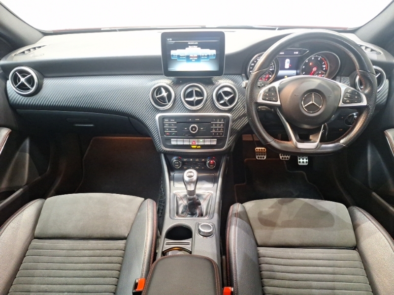 Mercedes-Benz A Class A180 Amg Line Executive Red #3