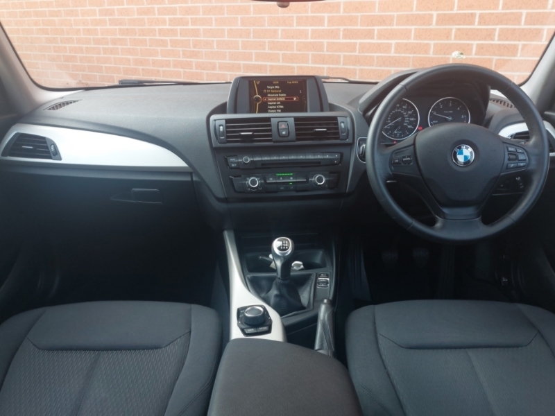 BMW 1 Series 116D Efficientdynamics White #3