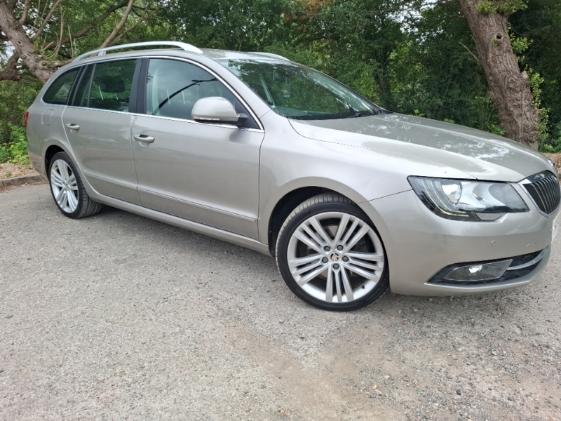 Skoda Superb 2.0 Tdi Cr 170 Elegance 4X4 Dsg Beige #6