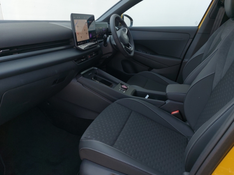 Volkswagen T-Roc 1.5 Etsi 150 R-line Dsg Yellow #5