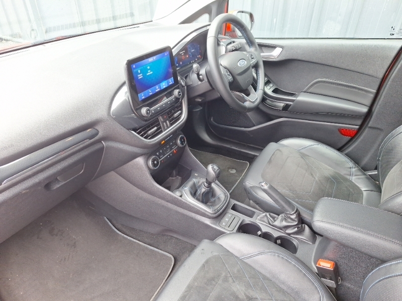 Ford Fiesta 1.0 Ecoboost Hybrid Mhev 125 Active X YP23SFV Red #5