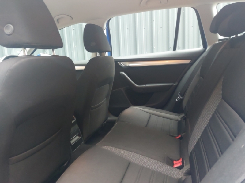 Skoda Octavia 1.0 Tsi Se Technology Blue #6