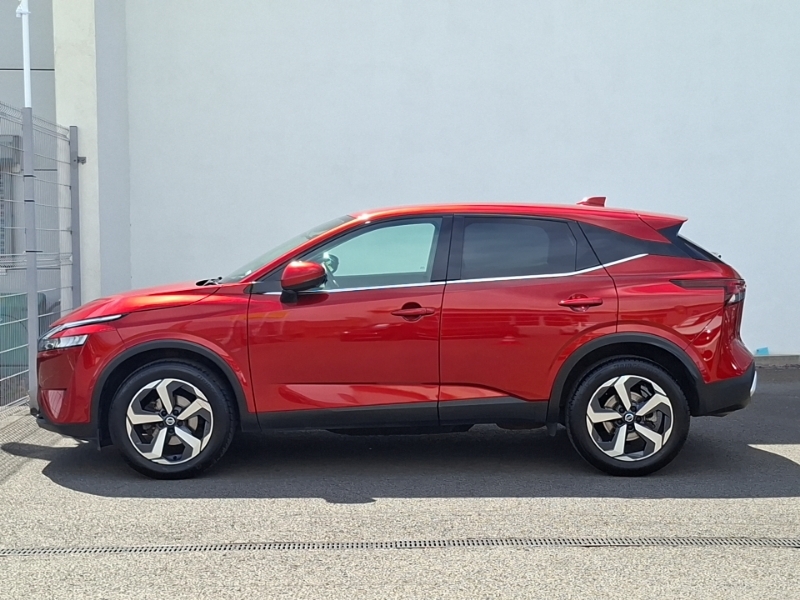 Nissan Qashqai 1.3 Dig-t Mh N-connecta OW22ATY Red #4