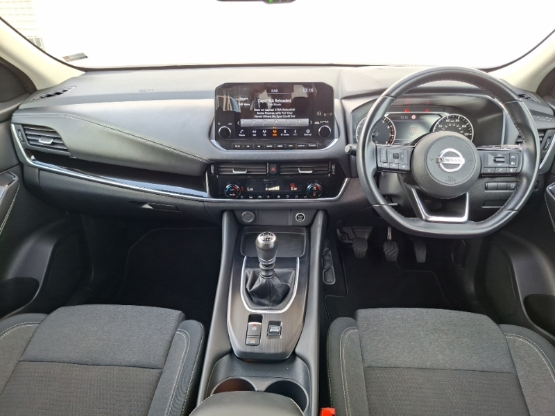 Nissan Qashqai 1.3 Dig-t Mh N-connecta OW22ATY Red #3