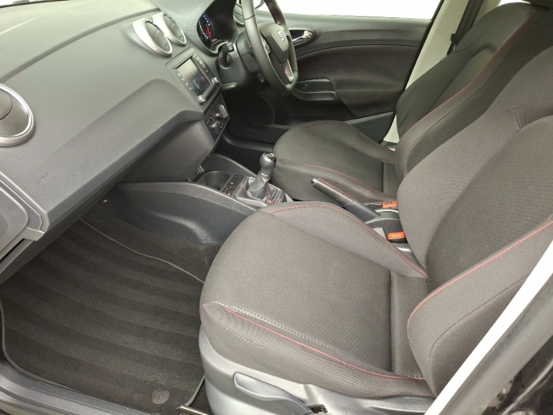 Seat Ibiza 1.4 Ecotsi 150 Fr Technology Black #5