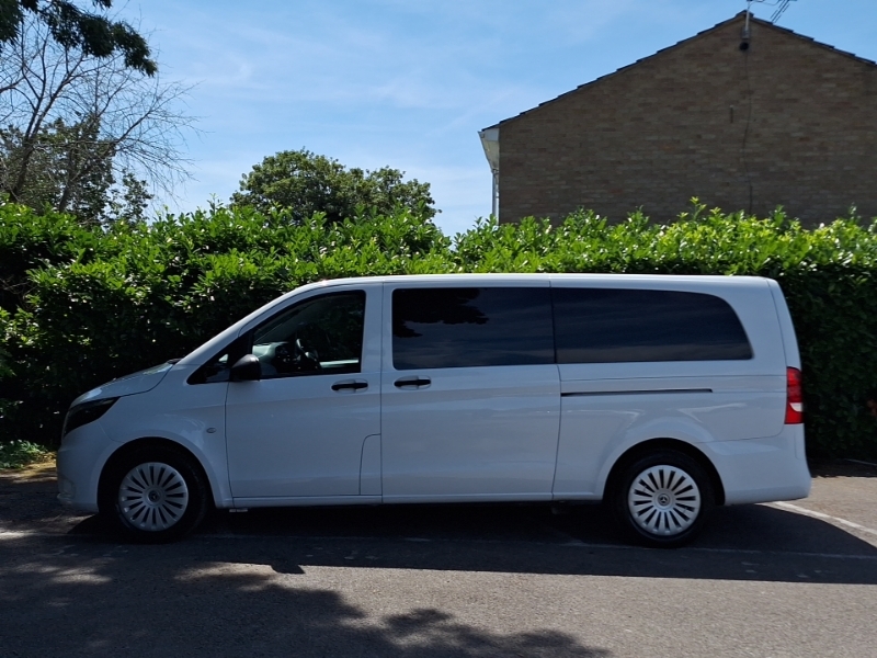 Mercedes-Benz Vito 114 Cdi Pro 9-Seater 9G-tronic KR24XBY White #4