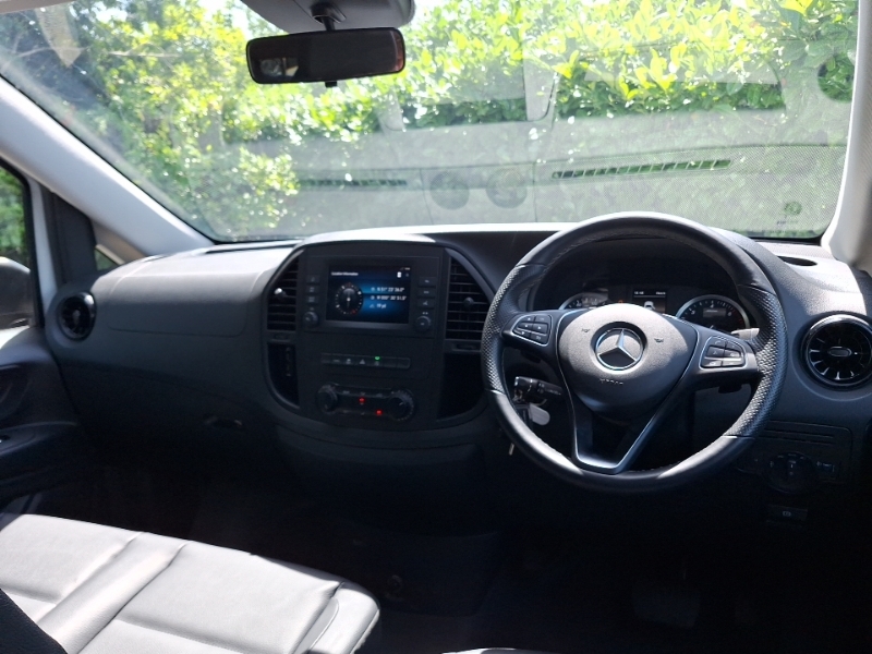 Mercedes-Benz Vito 114 Cdi Pro 9-Seater 9G-tronic KR24XBY White #3