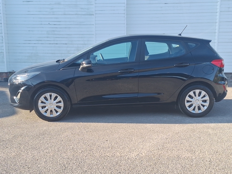 Ford Fiesta 1.1 Trend Black #4