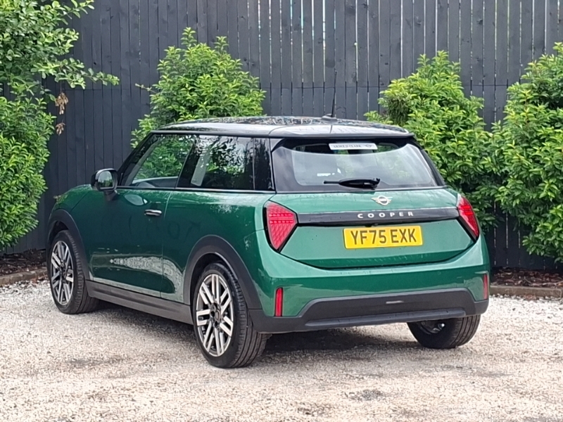 Mini Hatch 1.5 C Classic YF75EXK Green #2