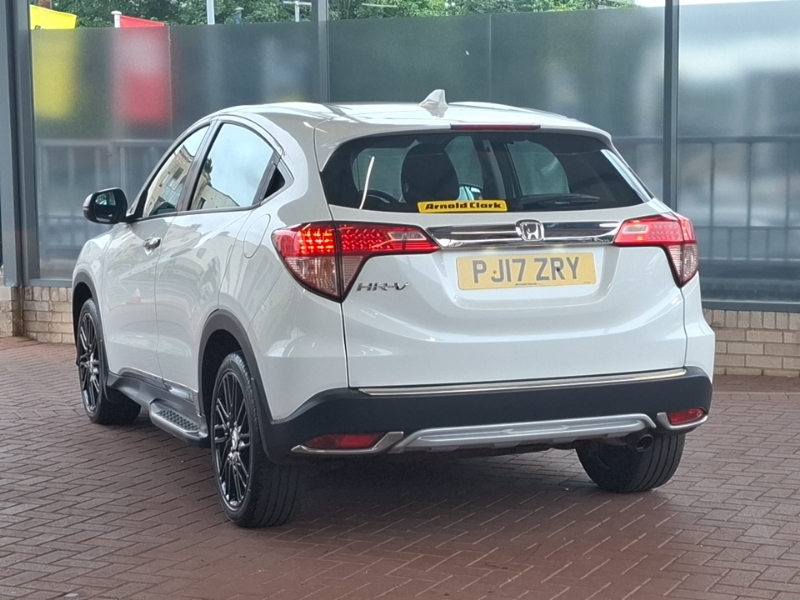 Honda Hr-V 1.5 I-vtec S PJ17ZRY White #2