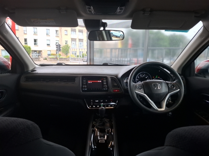 Honda Hr-V 1.5 I-vtec S PJ17ZRY White #3