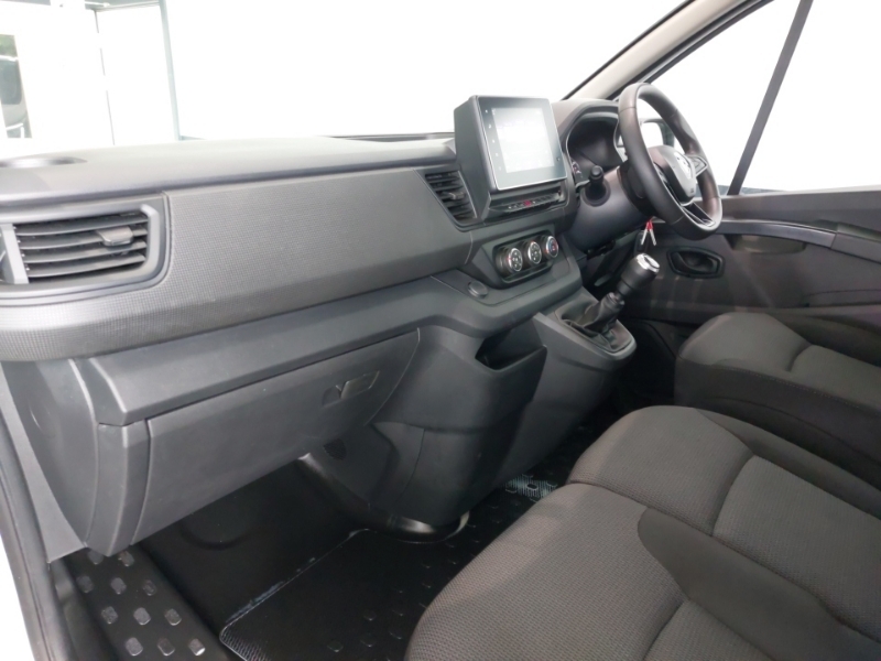 Renault Trafic Ll30 Blue Dci 130 Business Van YE73AHA White #5