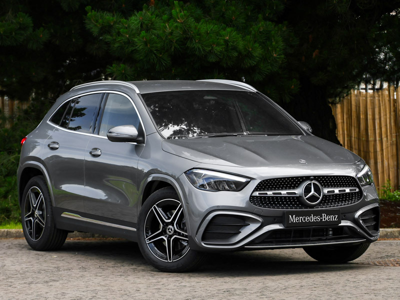 Mercedes-Benz GLA Class Gla 200 Amg Line Executive Grey