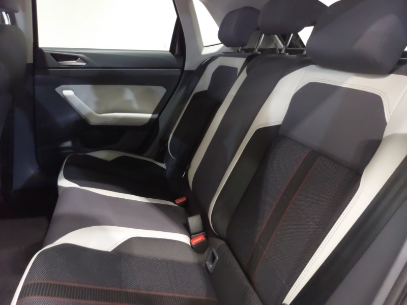 Volkswagen Polo 1.6 Tdi Beats PN19LHZ Black #6