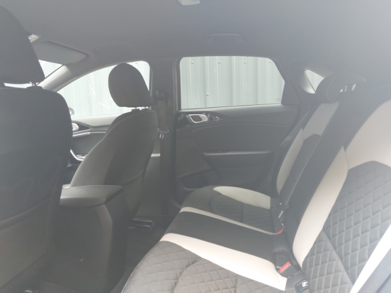 Kia Ceed 1.5T Gdi Isg Gt-line White #6