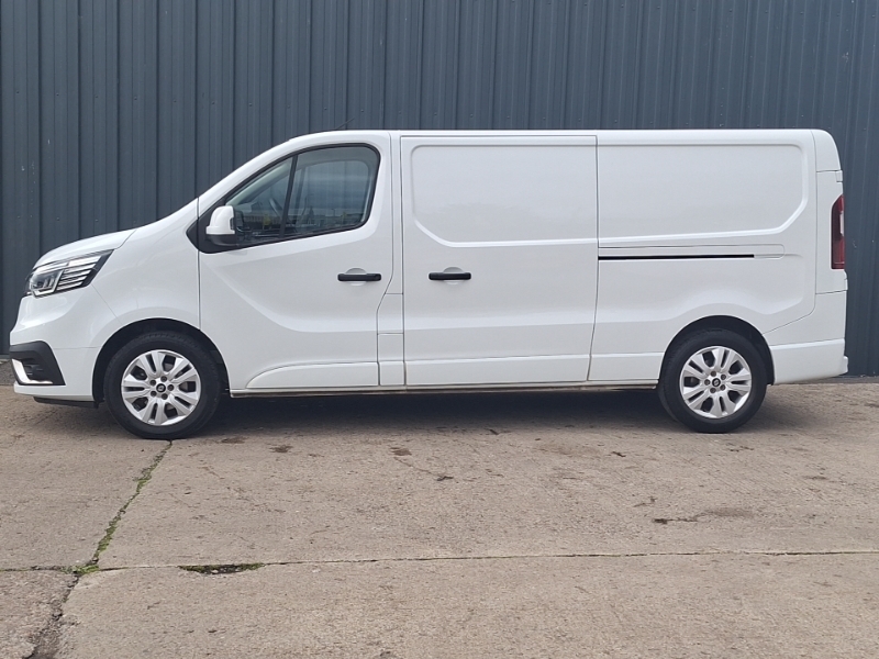 Renault Trafic Ll30 Blue Dci 130 Extra Safety Van SA74CHG White #4