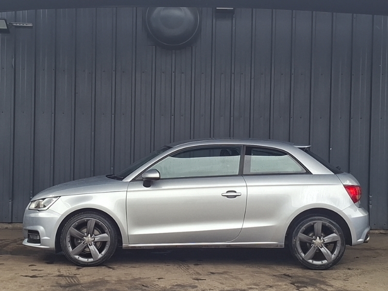 Audi A1 1.0 Tfsi Se VO15NUJ Silver #4