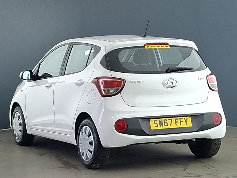 Hyundai I10 1.0 Se White #2