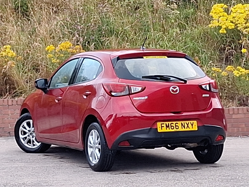 Mazda 2 1.5 Se-l FM66NXY Red #2