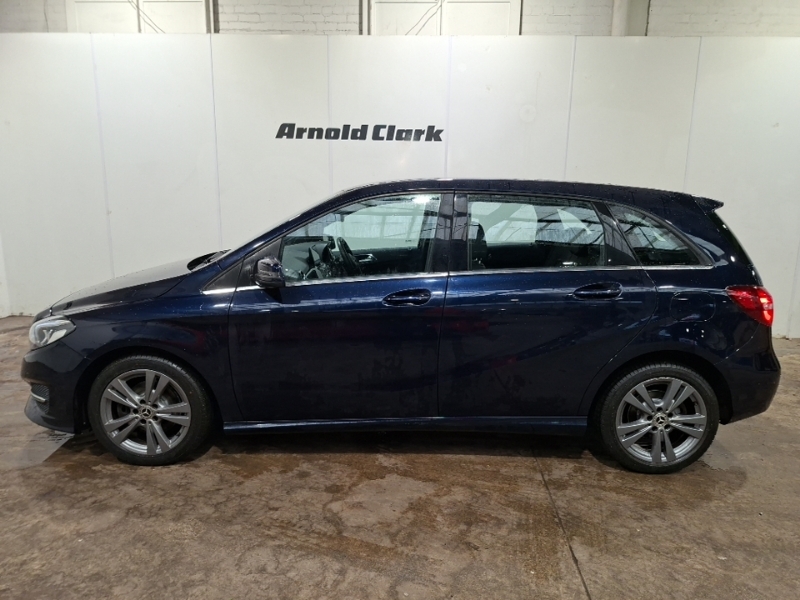 Mercedes-Benz B Class B180 Exclusive Edition OE68LCG Blue #4