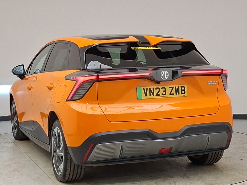 MG MG4 150Kw Trophy Ev Long Range 64Kwh VN23ZWB Orange #2