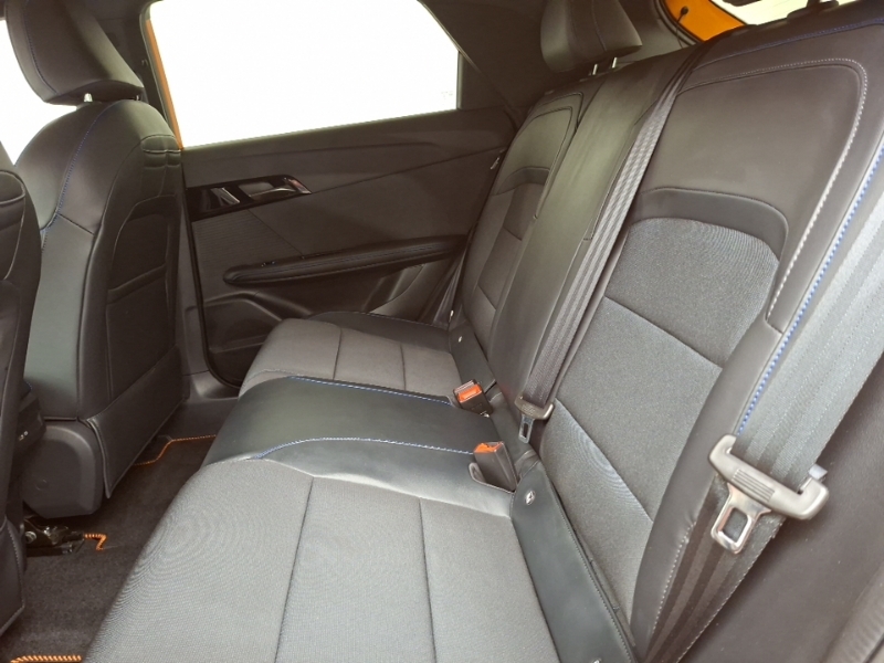 MG MG4 150Kw Trophy Ev Long Range 64Kwh VN23ZWB Orange #6