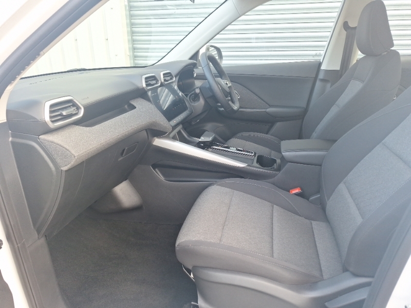 MG ZS 1.5 Hybrid Se LC25ZDM White #5