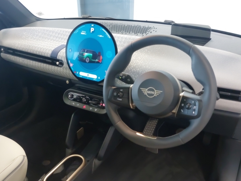 Mini Hatch 135Kw E Exclusive 41Kwh Green #4