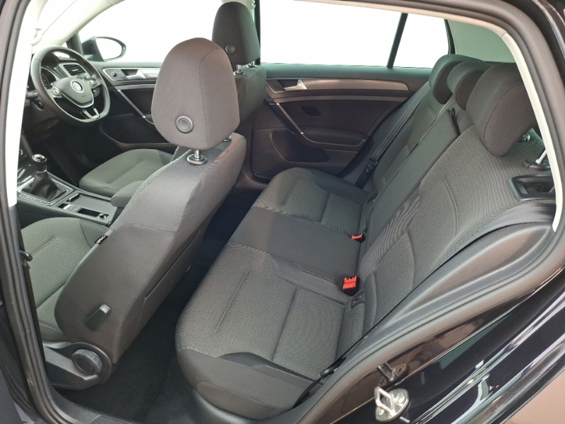 Volkswagen Golf 1.0 Tsi 115 Match SJ19CKK Black #6