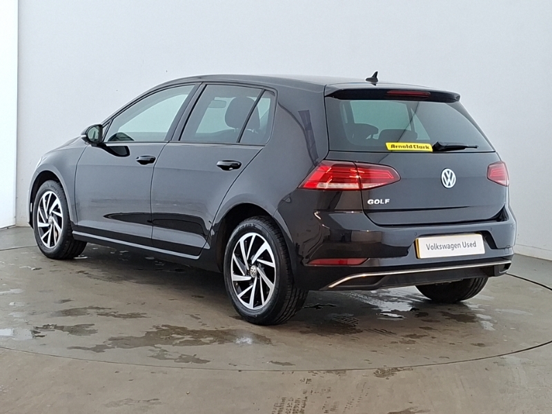 Volkswagen Golf 1.0 Tsi 115 Match SJ19CKK Black #2