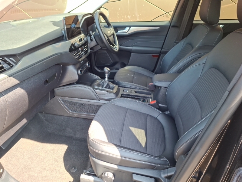 Ford Kuga 1.5 Ecoboost 150 Titanium Edition EA72NXF Black #5