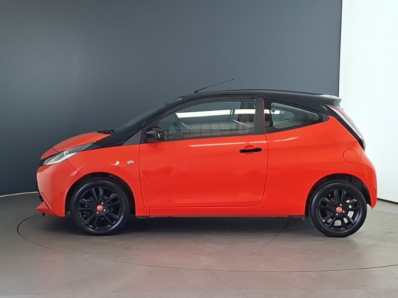 Toyota Aygo 1.0 Vvt-i X-cite YH15ZFJ Orange #4
