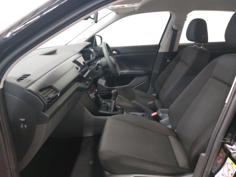 Volkswagen T-Cross 1.0 Tsi S RGZ3703 Black #5