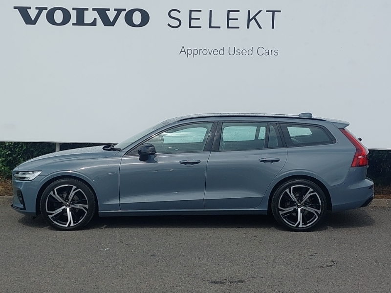 Volvo V60 2.0 B3p Plus Dark 7 Speed Grey #4