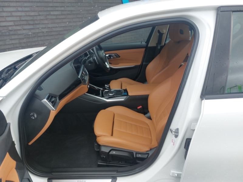 BMW 3 Series 320I Sport Step NL21MPX White #5