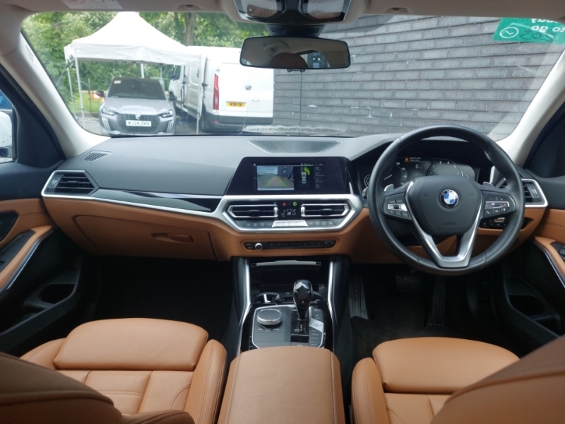 BMW 3 Series 320I Sport Step NL21MPX White #3