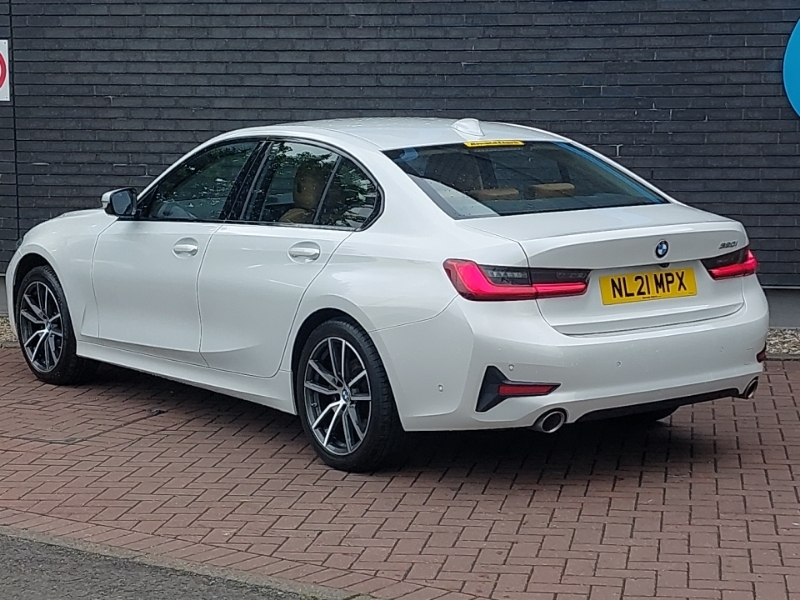 BMW 3 Series 320I Sport Step NL21MPX White #2
