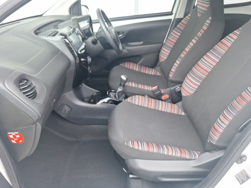 Citroen C1 1.0 Vti 72 Shine SD21WNL White #5