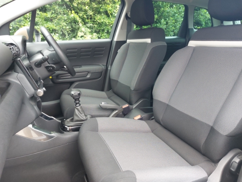 Citroen C3 Aircross 1.2 Puretech 110 C-series Edition NL23RNX White #5