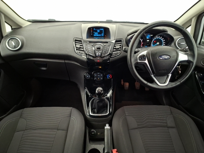 Ford Fiesta 1.25 82 Zetec NL64KKB Silver #3