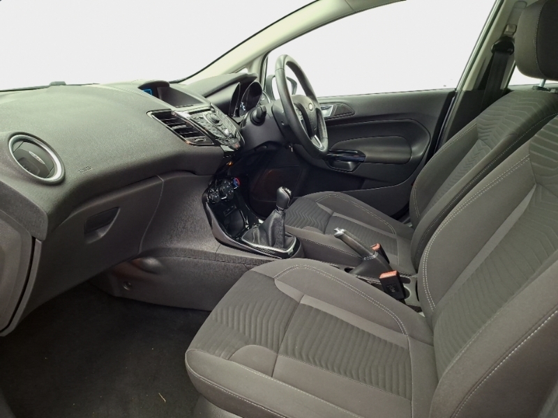 Ford Fiesta 1.25 82 Zetec NL64KKB Silver #5
