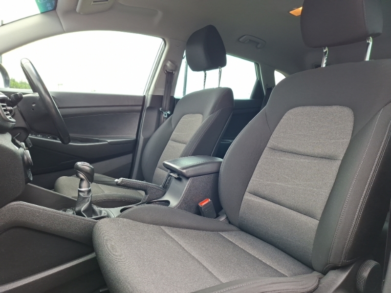 Hyundai Tucson 1.6 Gdi Se Nav 2Wd EU19HLK Silver #5