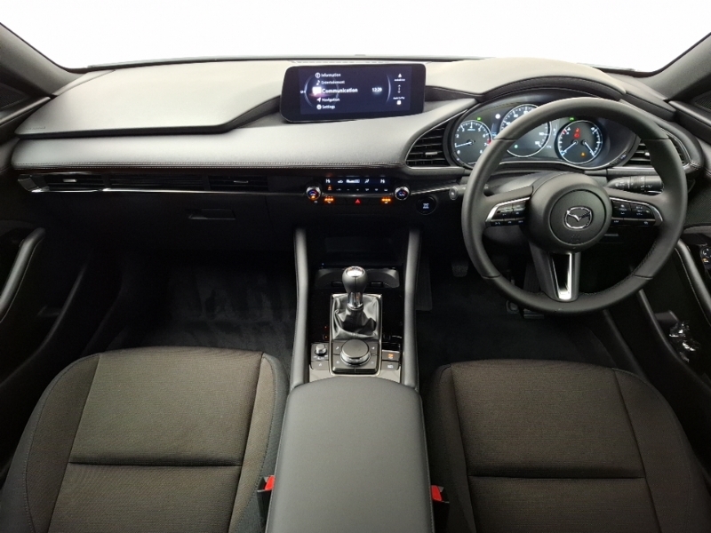 Mazda 3 2.5 E-skyactiv G Mhev 140 Centre-line White #3