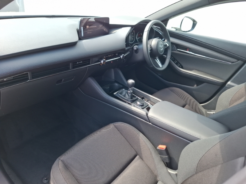 Mazda 3 2.5 E-skyactiv G Mhev 140 Homura White #6
