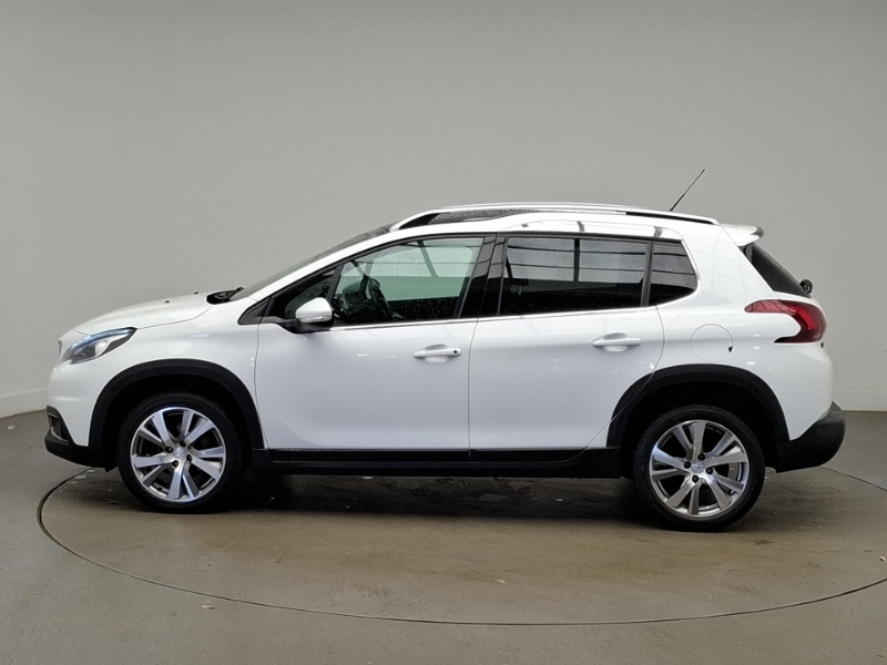 Peugeot 2008 1.5 Bluehdi 100 Allure Premium White #4