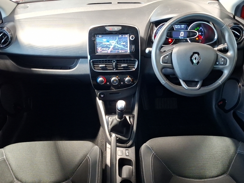 Renault Clio 0.9 Tce 75 Iconic SJ68UUC Red #3