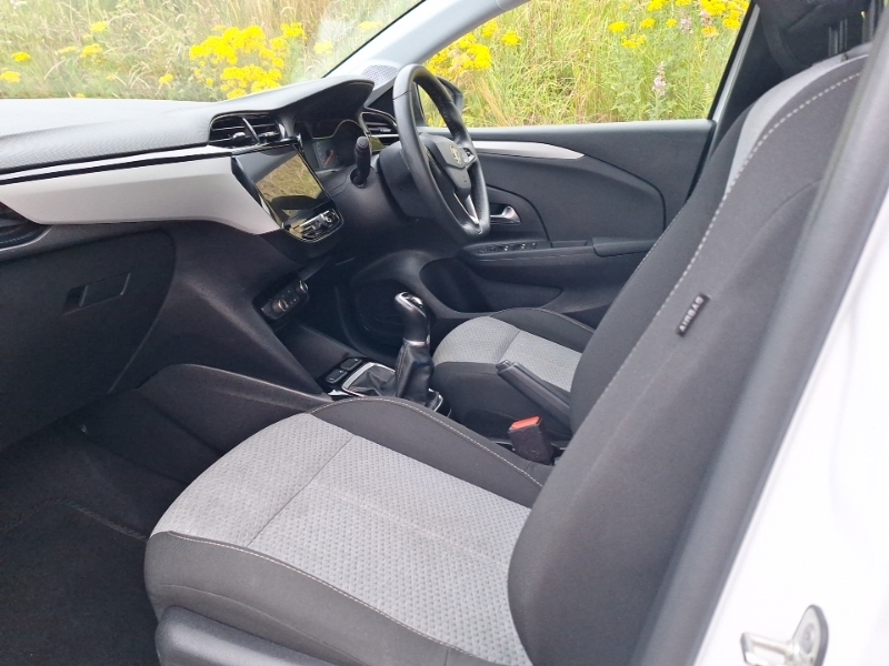 Vauxhall Corsa 1.2 Design SH73LZA White #5